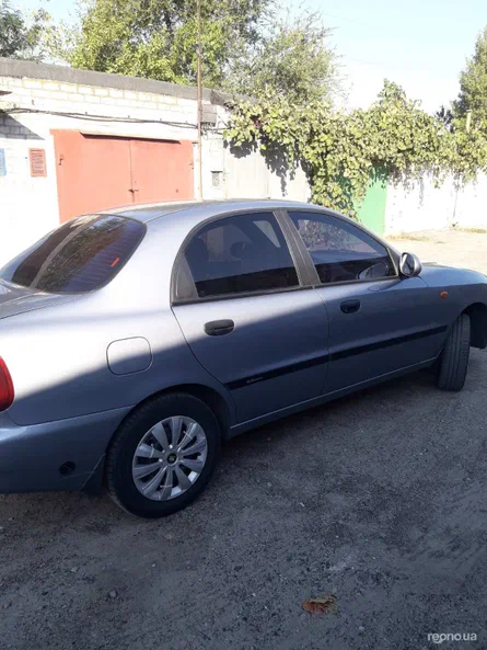 Daewoo Lanos 2009 - 10