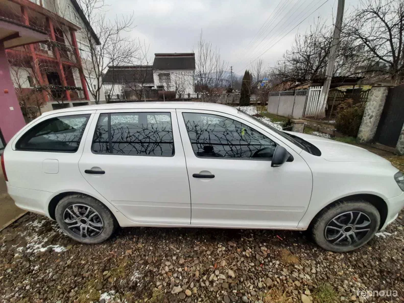 Skoda Octavia 2010 - 10