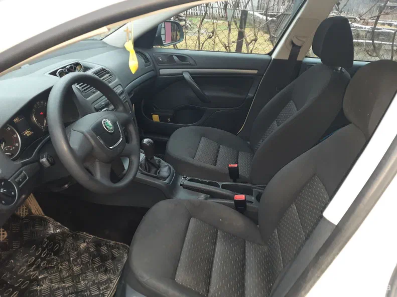 Skoda Octavia 2010 - 12