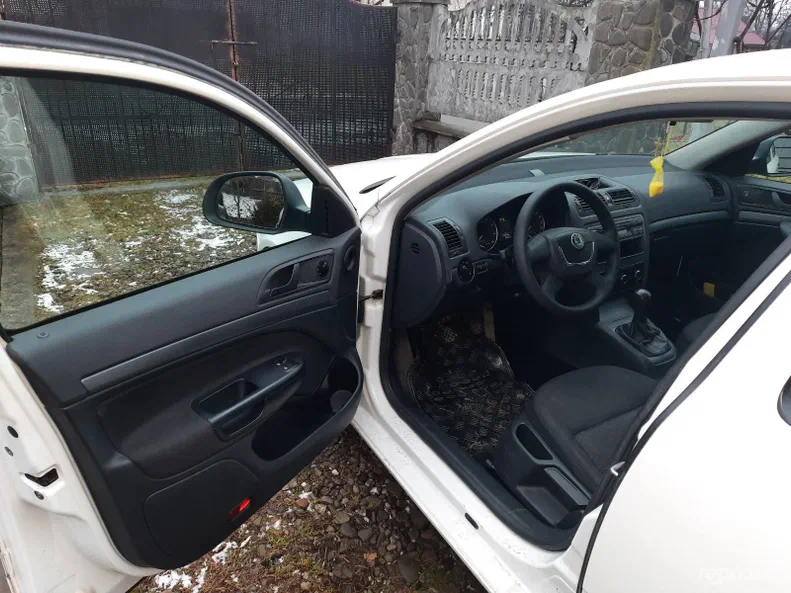 Skoda Octavia 2010 - 6