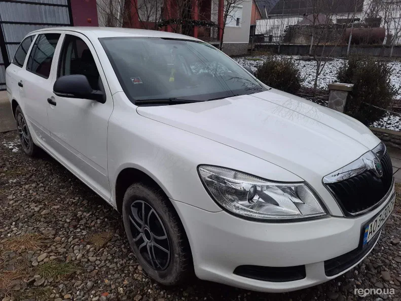 Skoda Octavia 2010 - 1