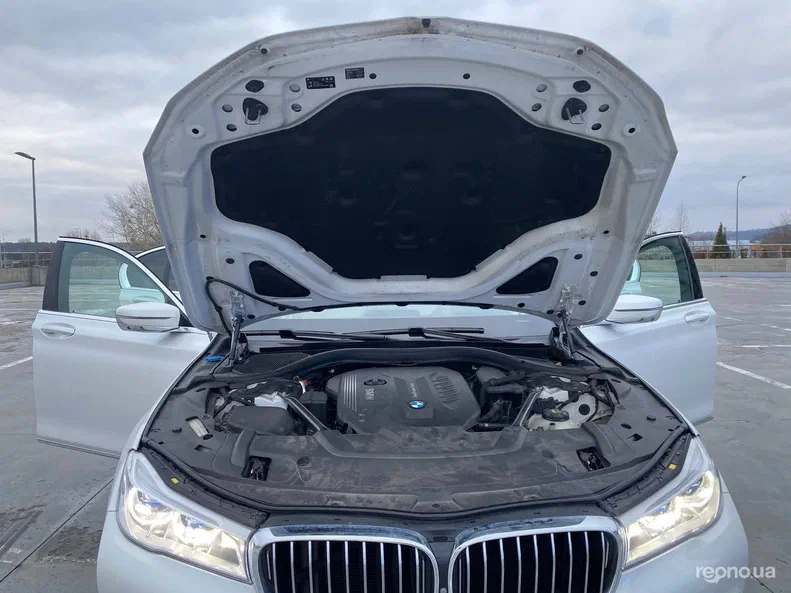 BMW 7 серія 2017 - 6