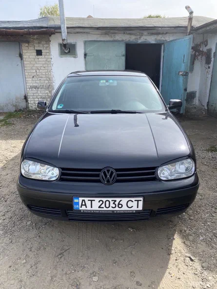 Volkswagen Golf 2000