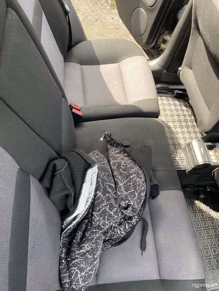 Volkswagen Golf 2000 - 15