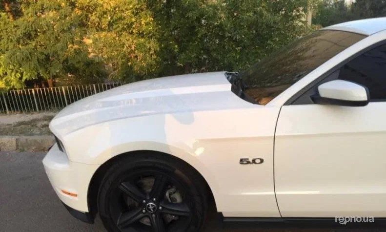 Ford Mustang 2012 - 0