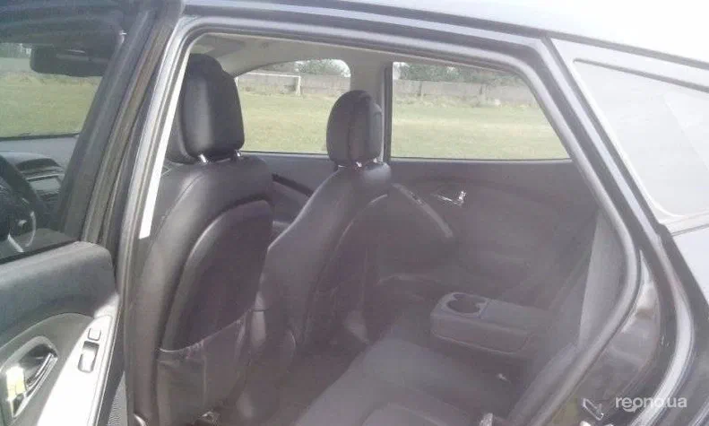 Hyundai ix35 2010 - 6