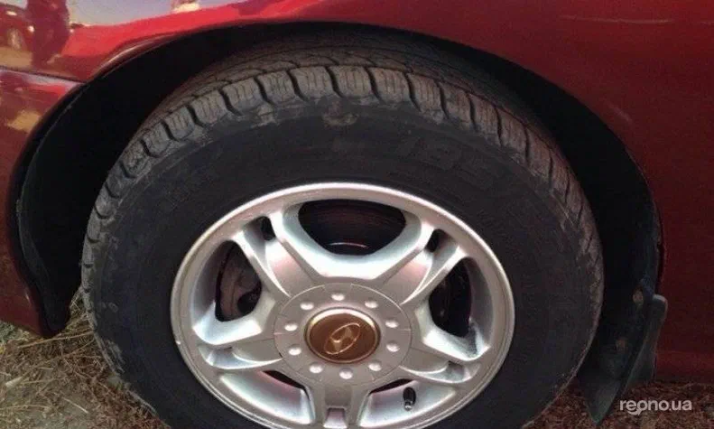 Hyundai Avante 1999 - 4