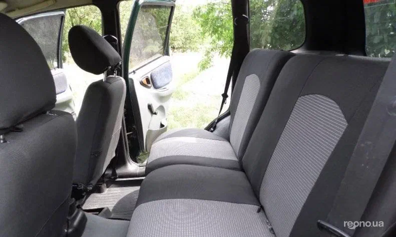 Chevrolet Niva 2004 - 21