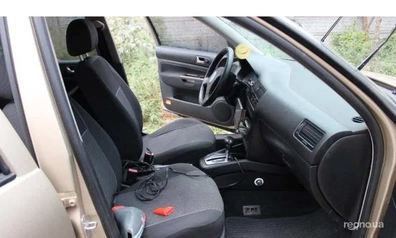 Volkswagen Bora 2002 - 0