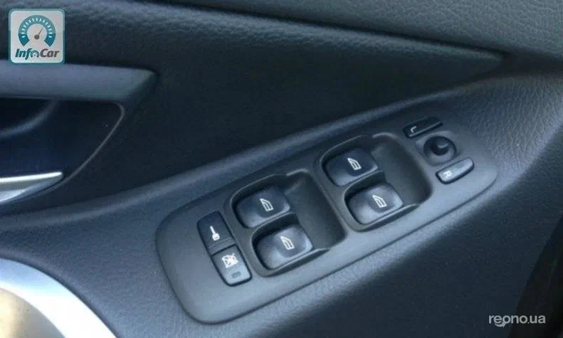 Volvo XC70 2013 - 10
