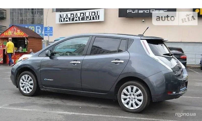Nissan Leaf 2013 - 4
