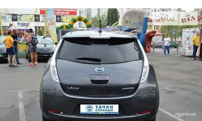 Nissan Leaf 2013 - 6