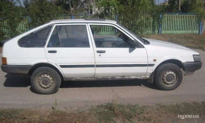 Toyota Corolla 1986 - 3