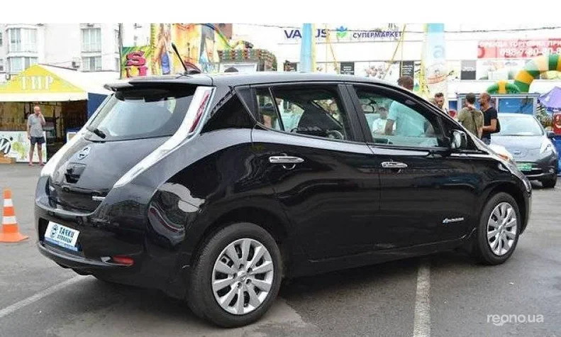 Nissan Leaf 2013 - 4