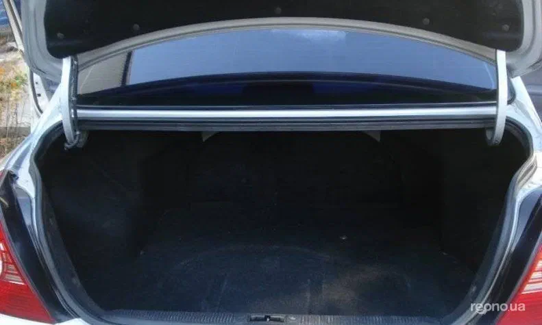 Hyundai Elantra 2005 - 2