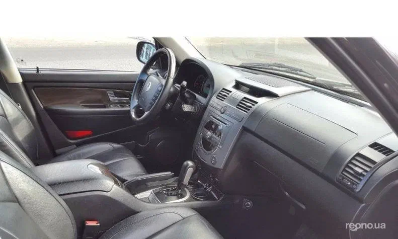 SsangYong Rexton 2009 - 4