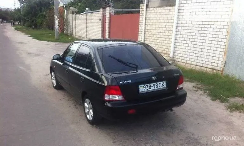 Hyundai Accent 2002