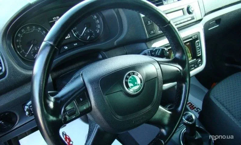 Skoda Fabia 2011 - 14