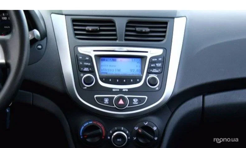 Hyundai Accent 2013 - 2
