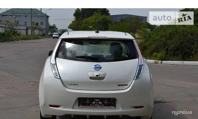 Nissan Leaf 2013 - 4