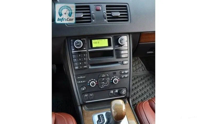 Volvo XC90 2008 - 9