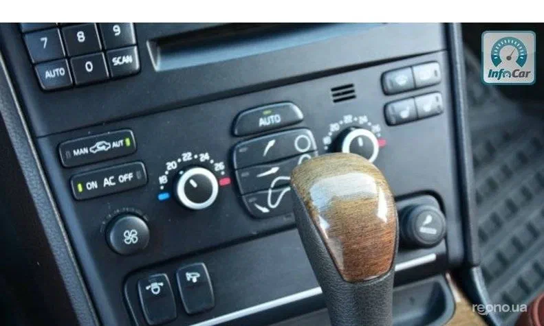 Volvo XC90 2008 - 7