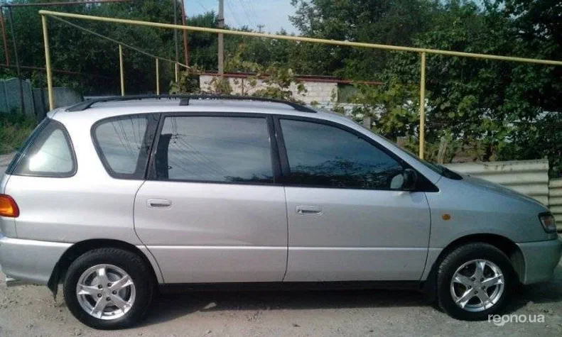 Toyota Picnic 1998 - 17