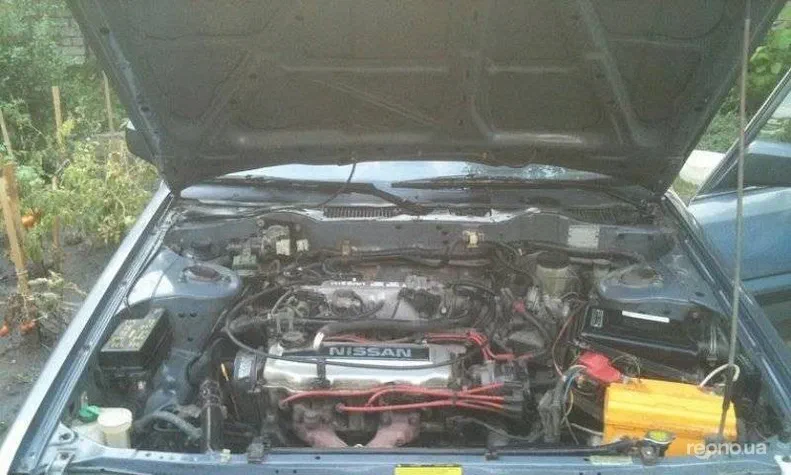 Nissan Bluebird 1990 - 0