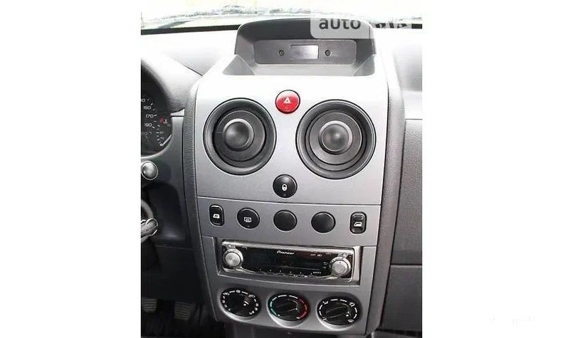 Peugeot Partner 2008 - 5