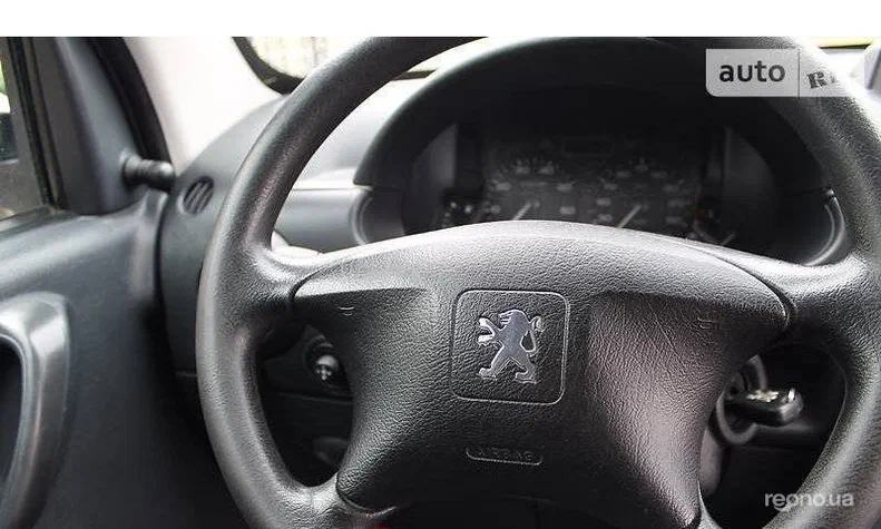 Peugeot Partner 2008 - 6