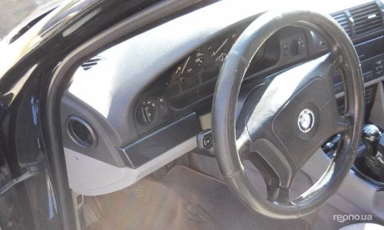 BMW 5 серія 1996 - 10