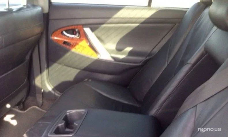 Toyota Camry 2008 - 4