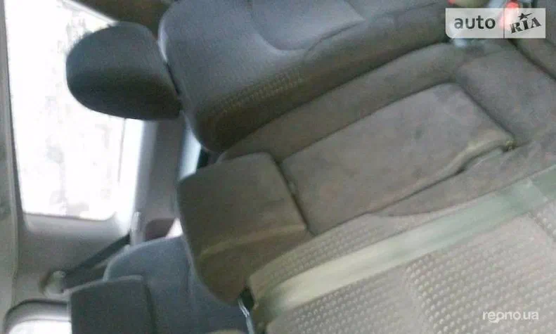 Mitsubishi Grandis 2006 - 0