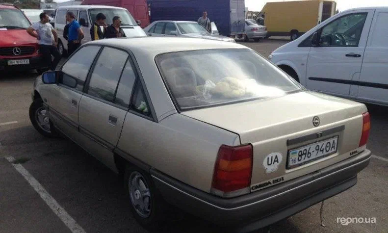 Opel Omega 1989 - 6