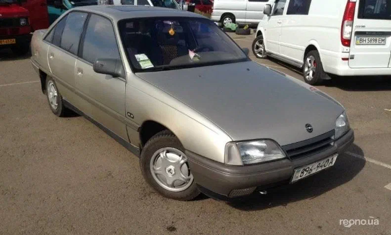 Opel Omega 1989 - 8