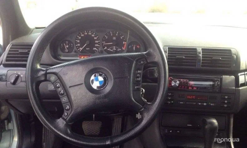 BMW 3 серія 2002 - 6