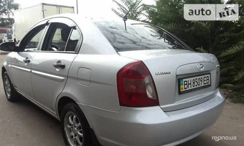 Hyundai Accent 2007 - 5