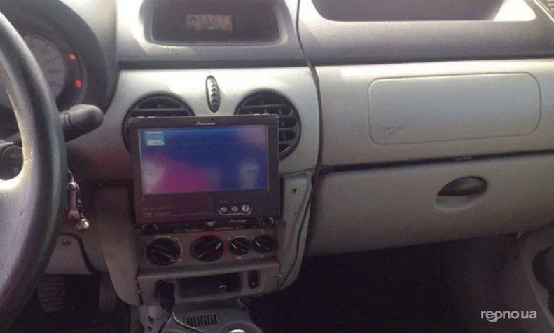 Renault Kangoo 2004 - 1