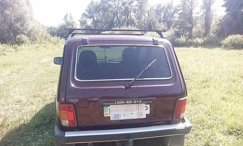 Chevrolet Niva 2011 - 3