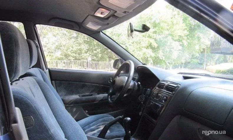 Mitsubishi Galant 1997 - 8