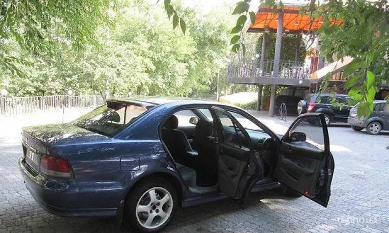 Mitsubishi Galant 1997 - 2