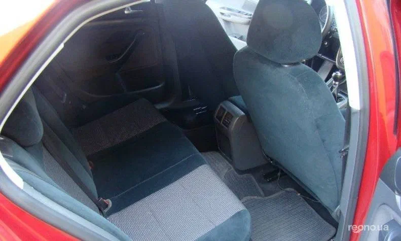 Volkswagen Jetta 2008 - 25