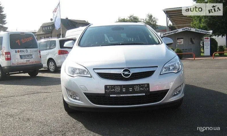Opel Astra 2011 - 6