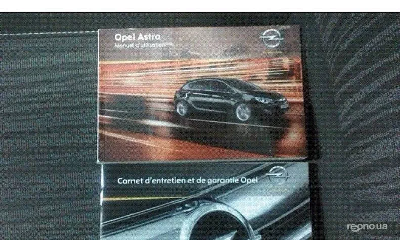 Opel Astra 2011 - 1