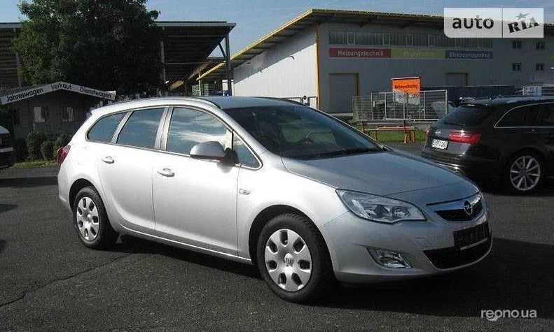Opel Astra 2011 - 7
