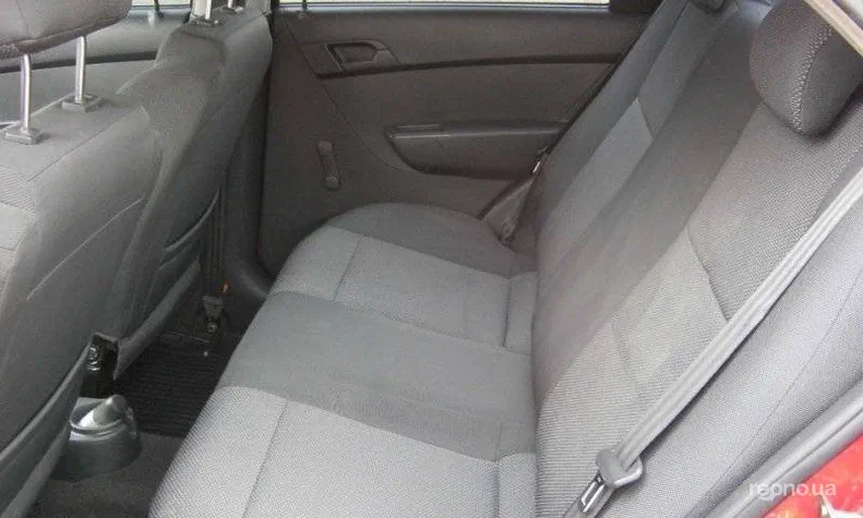 Chevrolet Aveo 2011 - 7