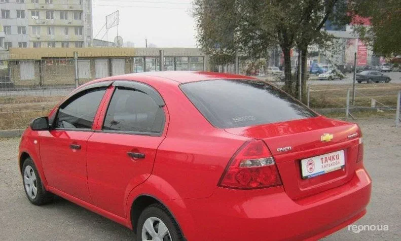 Chevrolet Aveo 2011 - 16