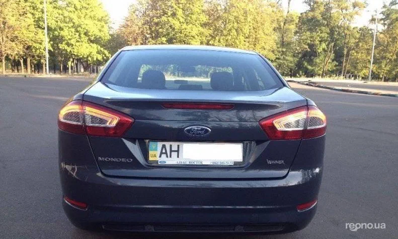 Ford Mondeo 2011 - 25