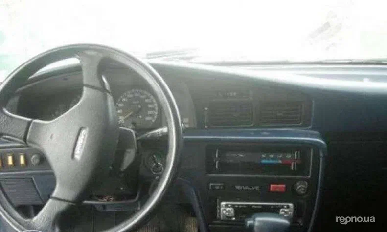 Toyota Carina 1989 - 1
