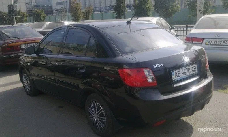 Kia Rio 2011 - 5